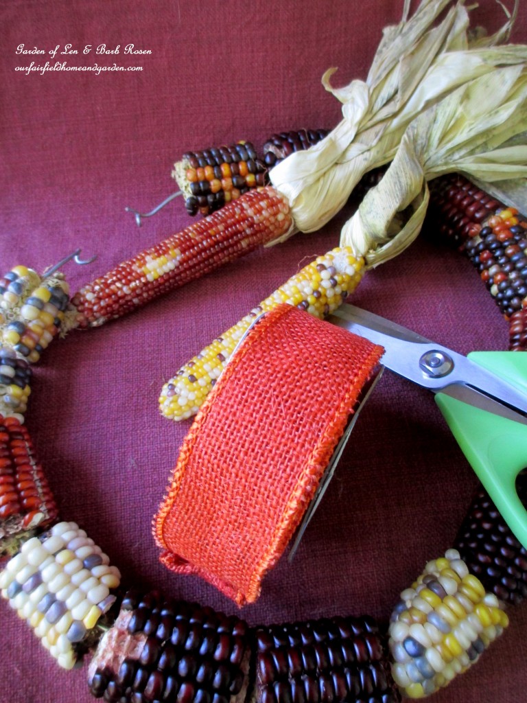 Twist the wire ends together to make a circle. http://ourfairfieldhomeandgarden.com/diy-fall-corn-cob-wreath/