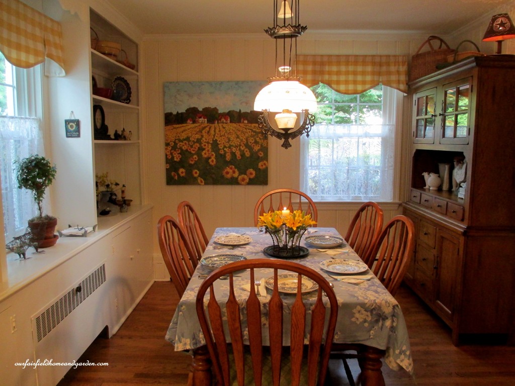 Our restaged diningroom !