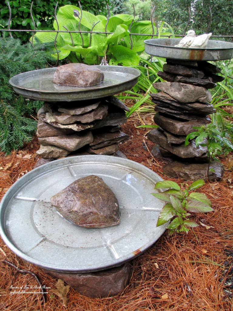 stacked stone birdbaths https://ourfairfieldhomeandgarden.com/diy-project-stacked-stone-bird-baths/