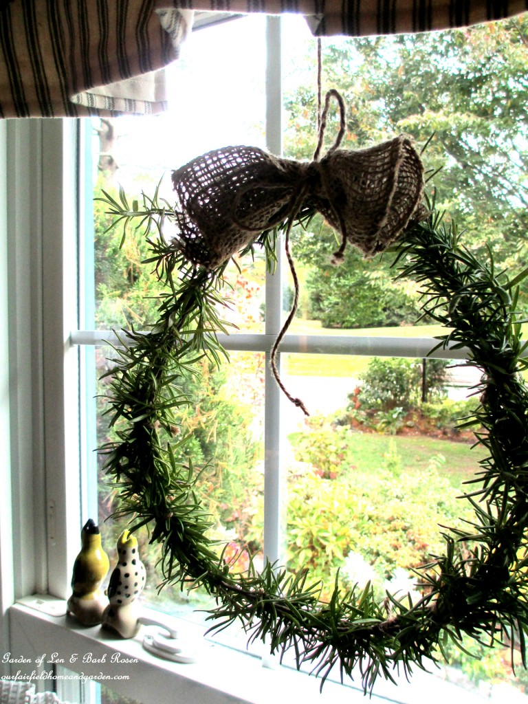 Make a Rosemary Wreath https://ourfairfieldhomeandgarden.com/diy-project-make-a-fresh-rosemary-wreath/