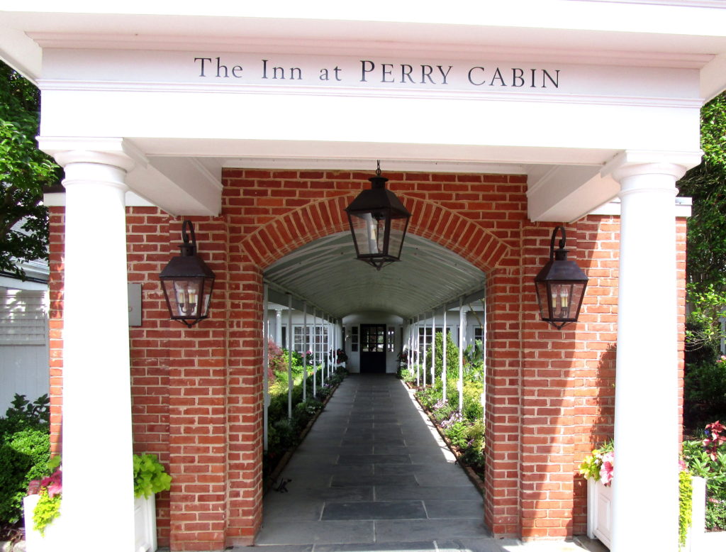 Inn at Perry Cabin https://ourfairfieldhomeandgarden.com/field-trip-inn-at-perry-cabin/